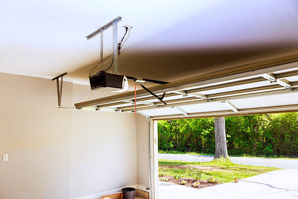 Top rated local Garage Door Roller Replacement specialists in Energy, IL